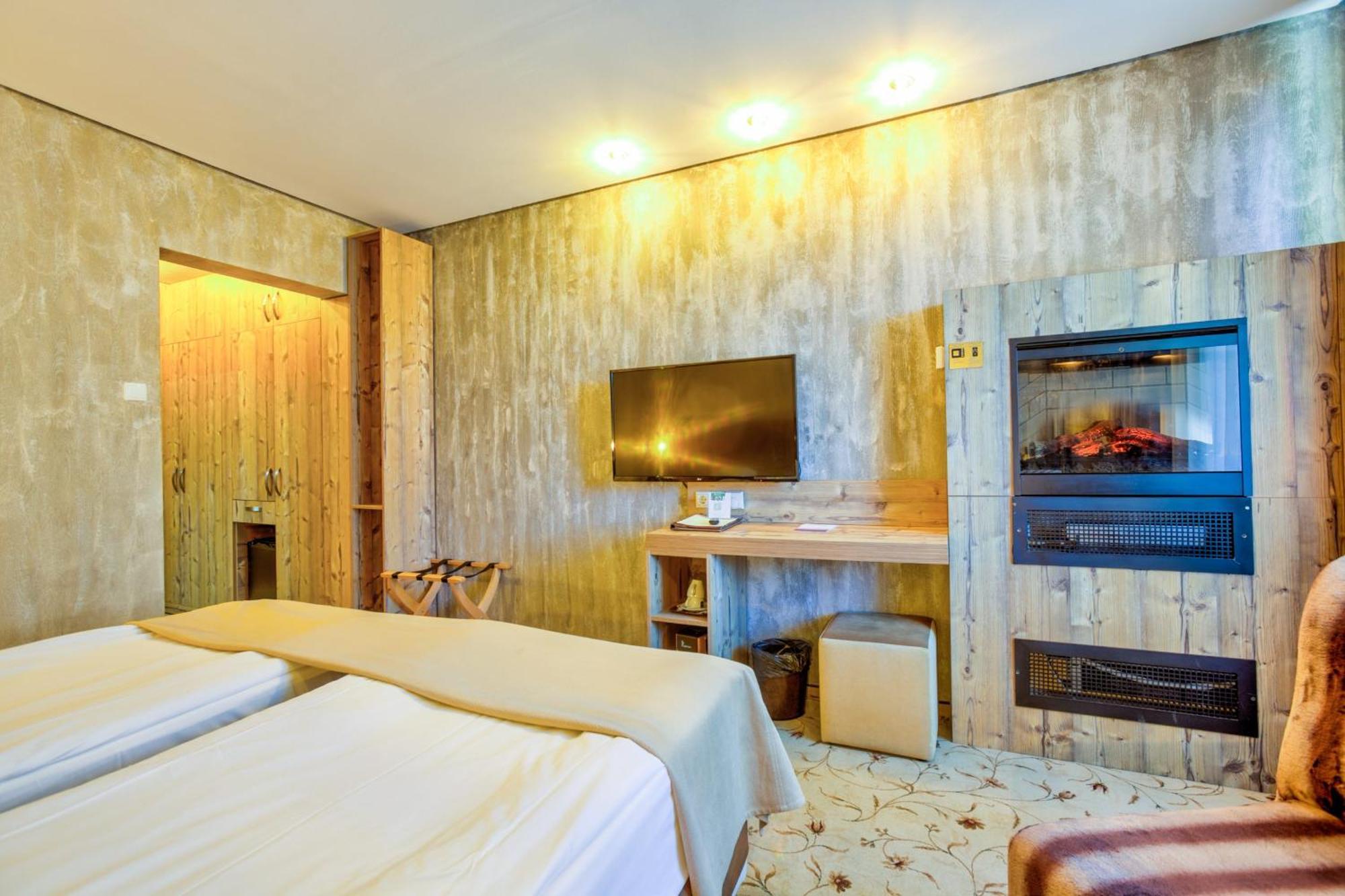 Alpin Resort Hotel Poiana Brasov Εξωτερικό φωτογραφία